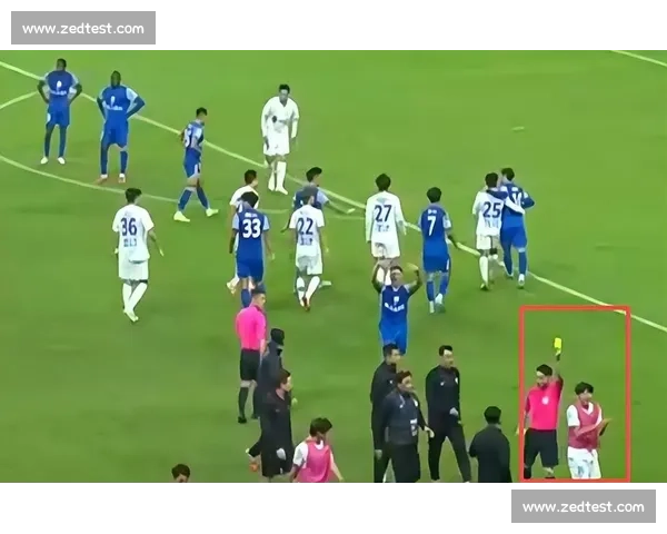 一口口水 + 四次 VAR：申花 2-2 大连的争议风暴